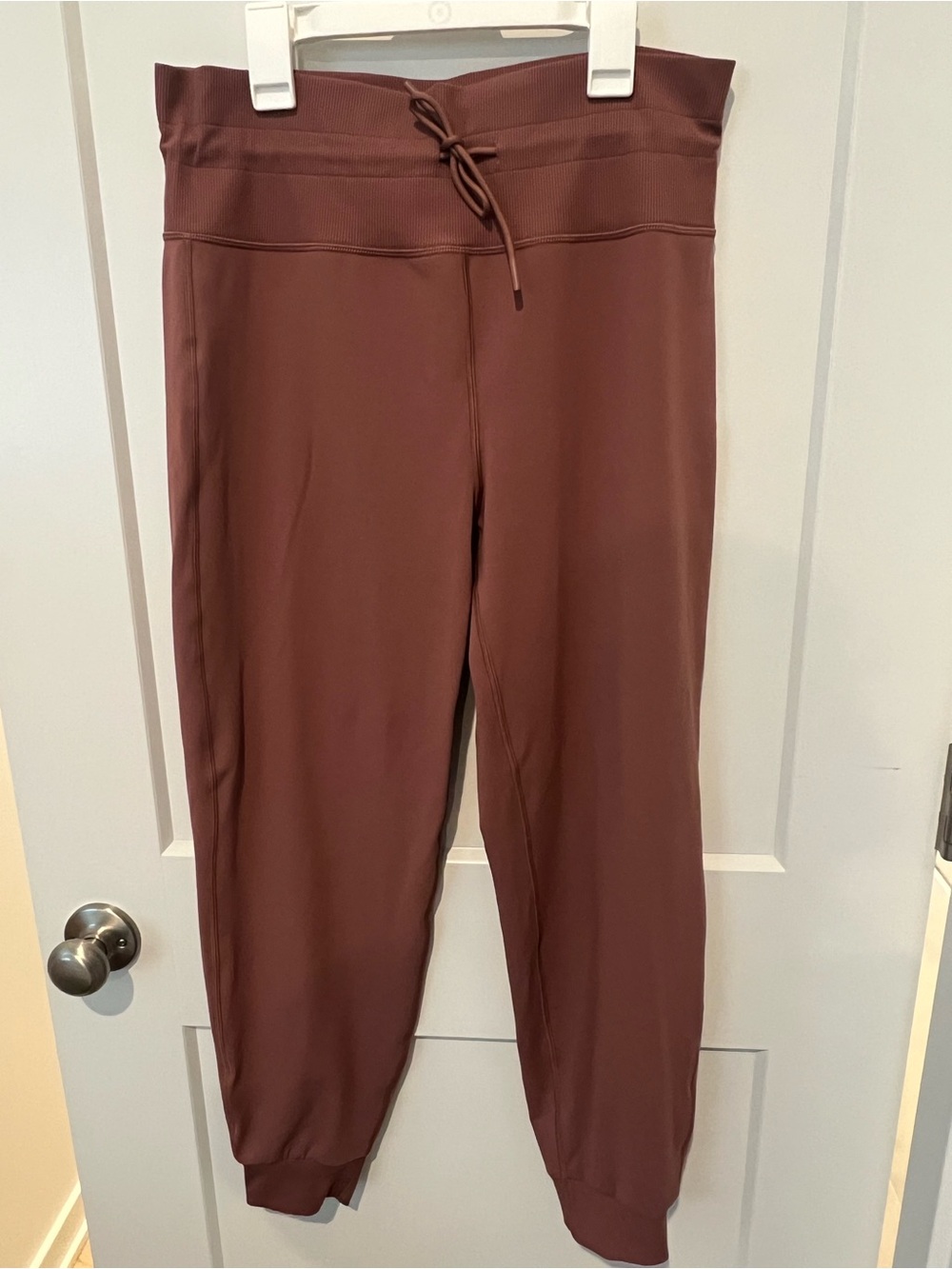 Vuori Mauve High Waisted Drawstring Joggers